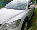 Белый Шкода Октавия, объемом двигателя 1.8 л и пробегом 205 тыс. км за 8000 $, фото 12 на Automoto.ua