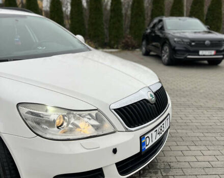 Белый Шкода Октавия, объемом двигателя 1.6 л и пробегом 420 тыс. км за 5999 $, фото 10 на Automoto.ua