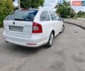 Белый Шкода Октавия, объемом двигателя 1.8 л и пробегом 241 тыс. км за 8500 $, фото 6 на Automoto.ua