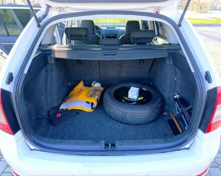 Белый Шкода Октавия, объемом двигателя 1.4 л и пробегом 400 тыс. км за 5700 $, фото 5 на Automoto.ua