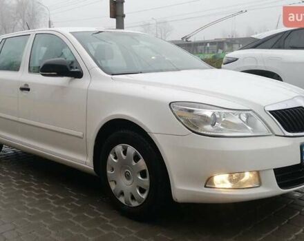 Белый Шкода Октавия, объемом двигателя 1.39 л и пробегом 205 тыс. км за 6899 $, фото 15 на Automoto.ua