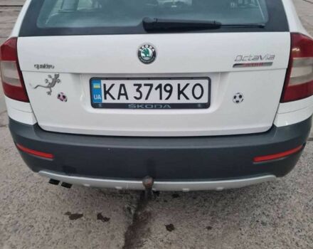 Шкода Октавія 2011 у Новом Буге на Automoto.ua Білий Шкода Октавія, об'ємом двигуна 1.8 л та пробігом 255 тис. км за 8000 $, фото 4 на Automoto.ua