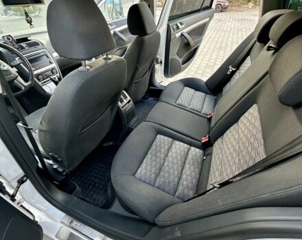 Шкода Октавія 2011 у Житомирі на Automoto.ua Білий Шкода Октавія, об'ємом двигуна 1.6 л та пробігом 235 тис. км за 8000 $, фото 7 на Automoto.ua