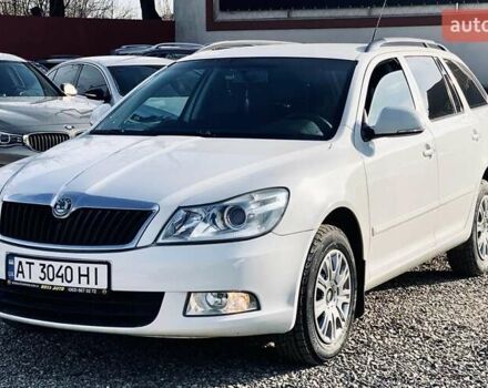 Белый Шкода Октавия, объемом двигателя 1.39 л и пробегом 240 тыс. км за 6300 $, фото 1 на Automoto.ua
