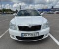 Белый Шкода Октавия, объемом двигателя 2 л и пробегом 314 тыс. км за 8223 $, фото 1 на Automoto.ua