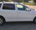 Білий Шкода Октавія, об'ємом двигуна 1.6 л та пробігом 296 тис. км за 6500 $, фото 1 на Automoto.ua