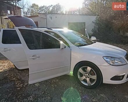 Білий Шкода Октавія, об'ємом двигуна 2.01 л та пробігом 295 тис. км за 9300 $, фото 5 на Automoto.ua