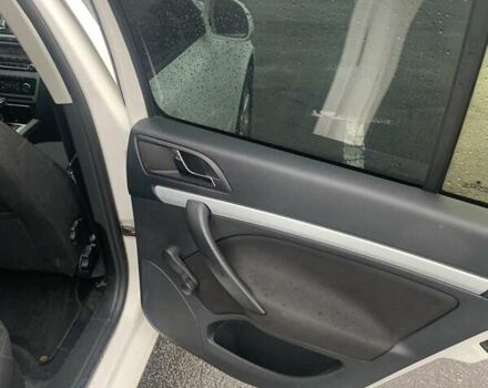 Белый Шкода Октавия, объемом двигателя 2 л и пробегом 371 тыс. км за 9600 $, фото 12 на Automoto.ua