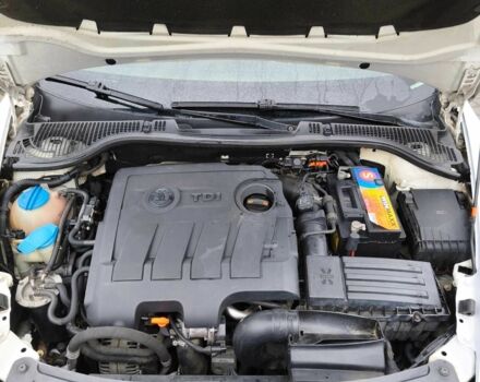 Білий Шкода Октавія, об'ємом двигуна 1.6 л та пробігом 330 тис. км за 6700 $, фото 9 на Automoto.ua