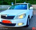 Белый Шкода Октавия, объемом двигателя 1.6 л и пробегом 220 тыс. км за 7500 $, фото 1 на Automoto.ua