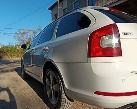 Білий Шкода Октавія, об'ємом двигуна 2.01 л та пробігом 295 тис. км за 9300 $, фото 3 на Automoto.ua