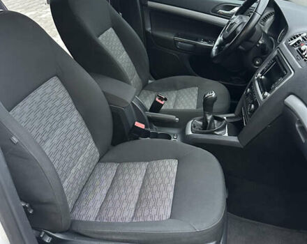 Белый Шкода Октавия, объемом двигателя 1.97 л и пробегом 286 тыс. км за 7999 $, фото 10 на Automoto.ua