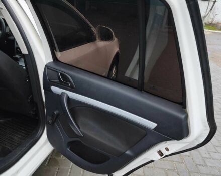 Білий Шкода Октавія, об'ємом двигуна 1.6 л та пробігом 330 тис. км за 6700 $, фото 15 на Automoto.ua