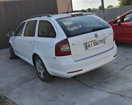 Білий Шкода Октавія, об'ємом двигуна 1.6 л та пробігом 333 тис. км за 7700 $, фото 6 на Automoto.ua