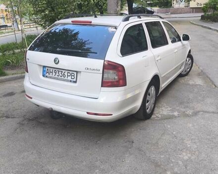 Білий Шкода Октавія, об'ємом двигуна 1.39 л та пробігом 250 тис. км за 7500 $, фото 13 на Automoto.ua