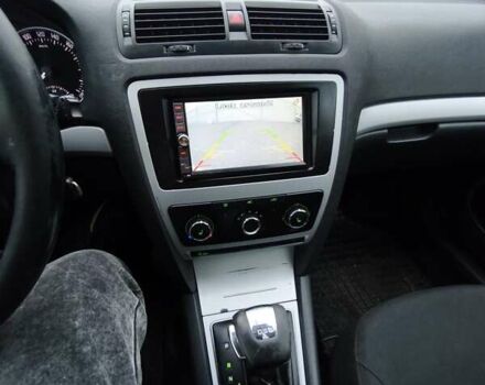 Білий Шкода Октавія, об'ємом двигуна 1.6 л та пробігом 330 тис. км за 6700 $, фото 21 на Automoto.ua