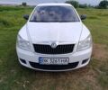 Білий Шкода Октавія, об'ємом двигуна 1.6 л та пробігом 218 тис. км за 7300 $, фото 1 на Automoto.ua