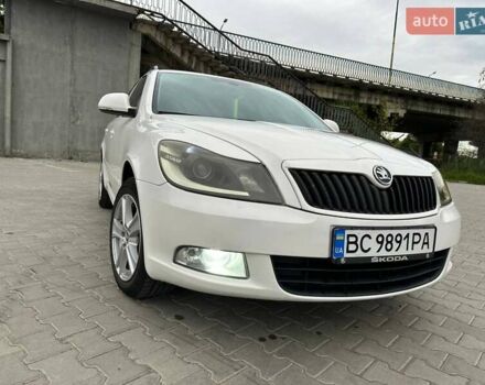 Белый Шкода Октавия, объемом двигателя 1.6 л и пробегом 295 тыс. км за 7200 $, фото 32 на Automoto.ua