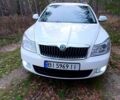Белый Шкода Октавия, объемом двигателя 2 л и пробегом 352 тыс. км за 6500 $, фото 1 на Automoto.ua