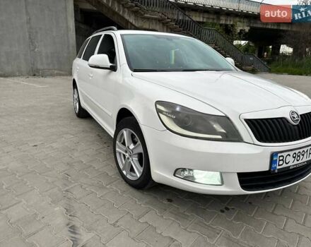 Белый Шкода Октавия, объемом двигателя 1.6 л и пробегом 295 тыс. км за 7200 $, фото 26 на Automoto.ua