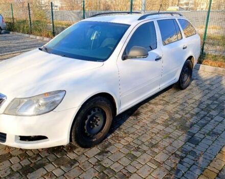 Белый Шкода Октавия, объемом двигателя 1.4 л и пробегом 400 тыс. км за 5700 $, фото 2 на Automoto.ua