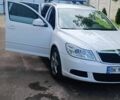 Белый Шкода Октавия, объемом двигателя 1.6 л и пробегом 200 тыс. км за 8000 $, фото 4 на Automoto.ua