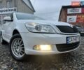 Білий Шкода Октавія, об'ємом двигуна 1.6 л та пробігом 244 тис. км за 7800 $, фото 5 на Automoto.ua