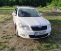 Білий Шкода Октавія, об'ємом двигуна 1.8 л та пробігом 250 тис. км за 8000 $, фото 6 на Automoto.ua