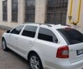 Білий Шкода Октавія, об'ємом двигуна 1.6 л та пробігом 218 тис. км за 7300 $, фото 3 на Automoto.ua