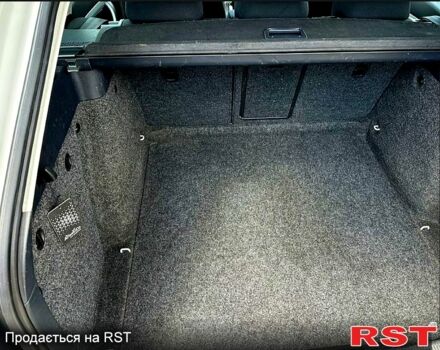 Белый Шкода Октавия, объемом двигателя 1.6 л и пробегом 220 тыс. км за 7500 $, фото 5 на Automoto.ua
