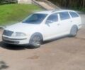 Белый Шкода Октавия, объемом двигателя 1.6 л и пробегом 240 тыс. км за 6900 $, фото 2 на Automoto.ua