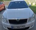 Білий Шкода Октавія, об'ємом двигуна 1.6 л та пробігом 333 тис. км за 7700 $, фото 5 на Automoto.ua