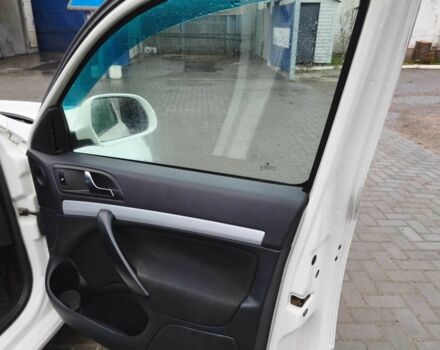 Білий Шкода Октавія, об'ємом двигуна 1.6 л та пробігом 330 тис. км за 6700 $, фото 17 на Automoto.ua