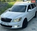 Белый Шкода Октавия, объемом двигателя 1.6 л и пробегом 262 тыс. км за 7200 $, фото 1 на Automoto.ua