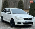 Белый Шкода Октавия, объемом двигателя 1.6 л и пробегом 299 тыс. км за 6999 $, фото 1 на Automoto.ua