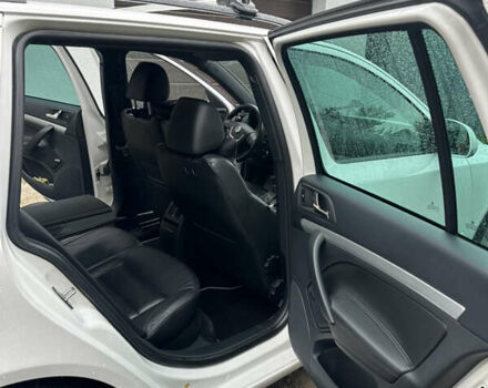 Белый Шкода Октавия, объемом двигателя 1.98 л и пробегом 253 тыс. км за 12500 $, фото 15 на Automoto.ua