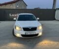 Белый Шкода Октавия, объемом двигателя 1.6 л и пробегом 228 тыс. км за 7600 $, фото 1 на Automoto.ua