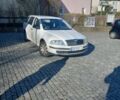 Белый Шкода Октавия, объемом двигателя 1.6 л и пробегом 260 тыс. км за 6998 $, фото 1 на Automoto.ua