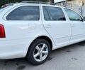 Білий Шкода Октавія, об'ємом двигуна 1.6 л та пробігом 305 тис. км за 7000 $, фото 7 на Automoto.ua