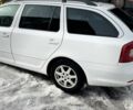 Белый Шкода Октавия, объемом двигателя 1.6 л и пробегом 185 тыс. км за 7600 $, фото 3 на Automoto.ua