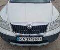 Шкода Октавия 2011 в Новом Буге на Automoto.ua Белый Шкода Октавия, объемом двигателя 1.8 л и пробегом 255 тыс. км за 8000 $, фото 1 на Automoto.ua