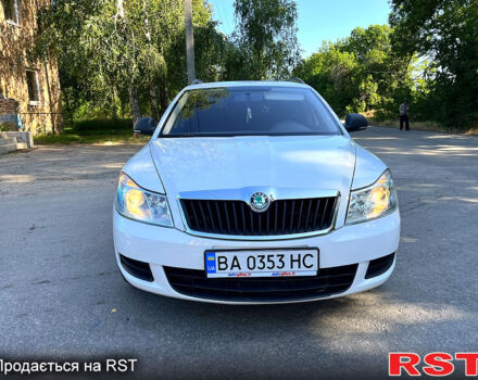 Белый Шкода Октавия, объемом двигателя 1.4 л и пробегом 210 тыс. км за 6900 $, фото 7 на Automoto.ua