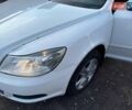 Белый Шкода Октавия, объемом двигателя 1.8 л и пробегом 236 тыс. км за 8000 $, фото 2 на Automoto.ua