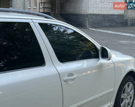 Білий Шкода Октавія, об'ємом двигуна 1.6 л та пробігом 261 тис. км за 7400 $, фото 30 на Automoto.ua
