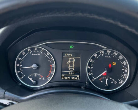 Шкода Октавия 2011 в Ужгороде на Automoto.ua Белый Шкода Октавия, объемом двигателя 1.97 л и пробегом 278 тыс. км за 8500 $, фото 24 на Automoto.ua