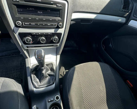 Білий Шкода Октавія, об'ємом двигуна 1.6 л та пробігом 249 тис. км за 7400 $, фото 11 на Automoto.ua