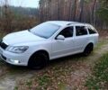 Белый Шкода Октавия, объемом двигателя 2 л и пробегом 352 тыс. км за 6500 $, фото 5 на Automoto.ua