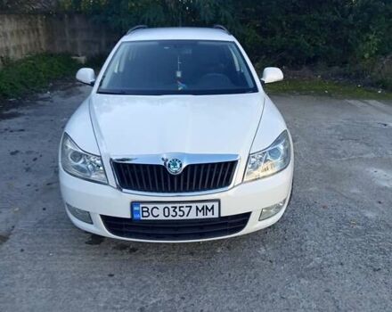 Білий Шкода Октавія, об'ємом двигуна 1.6 л та пробігом 315 тис. км за 8200 $, фото 4 на Automoto.ua