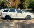 Белый Шкода Октавия, объемом двигателя 2 л и пробегом 351 тыс. км за 7200 $, фото 1 на Automoto.ua