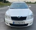 Белый Шкода Октавия, объемом двигателя 1.8 л и пробегом 196 тыс. км за 8900 $, фото 1 на Automoto.ua